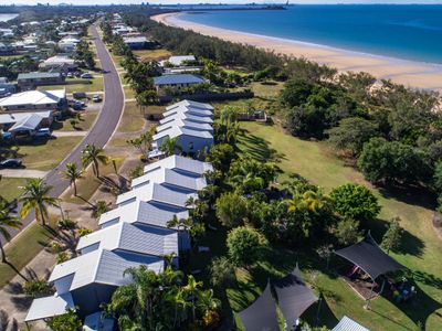 boutique-beach-resort-management-rights-with-managers-property-qld-0