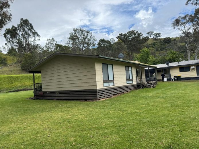 a-rare-freehold-caravan-park-and-tourism-gateway-in-victorias-high-country-4
