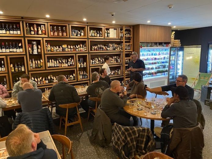 profitable-bottle-shop-and-wine-bar-melbourne-0