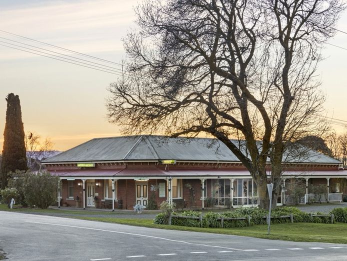 conference-and-accommodation-business-at-gateway-to-macedon-ranges-vic-0
