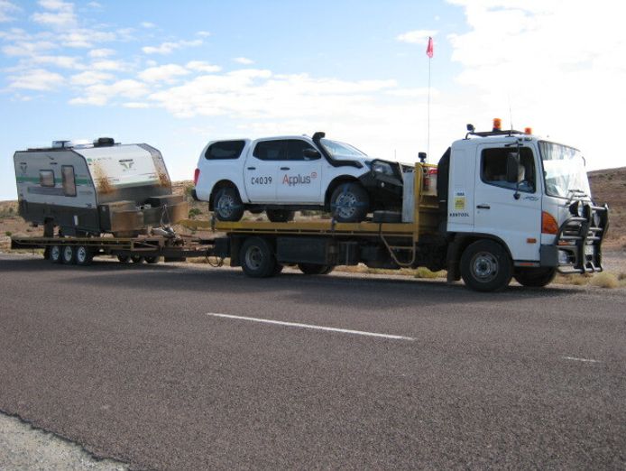 under-offer-outback-towing-4-215-4-recovery-and-repair-specialist-south-australi-0