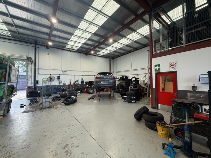 retail-tyres-automotive-mechanical-services-australias-most-trusted-brand-5