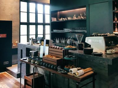 gold-coast-barber-and-cafe-for-sale-a-local-icon-0