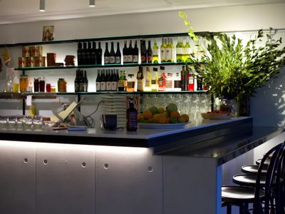 exciting-opportunity-lifestyle-venue-for-sale-in-thriving-armidale-2