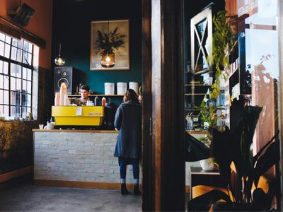 do-not-miss-this-exceptional-cafe-opportunity-in-the-somerset-region-0