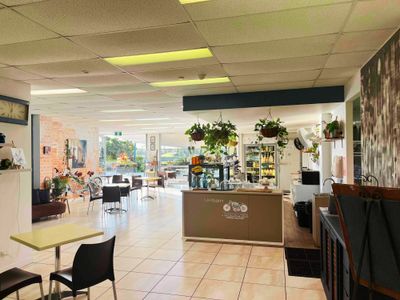 well-established-cafe-for-sale-in-kawana-on-the-sunshine-coast-5