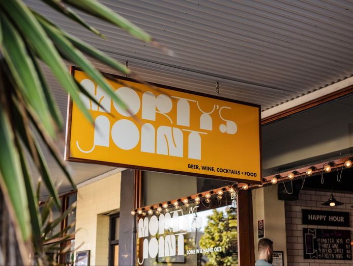 mortys-joint-sawtells-favourite-local-hangout-licensed-bar-amp-eatery-for-sale-1