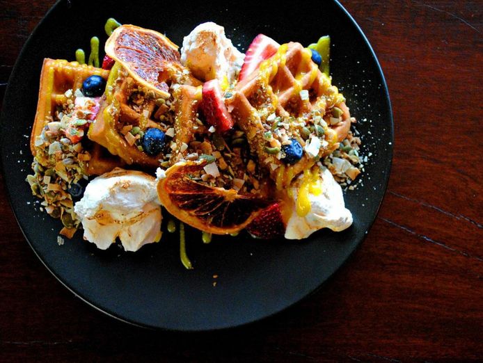 trendy-licensed-cafe-restaurant-in-the-heart-of-beautiful-bellingen-2