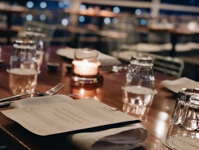 quarterdeck-kitchen-and-bar-fully-licensed-waterfront-fine-dining-restaurant-0