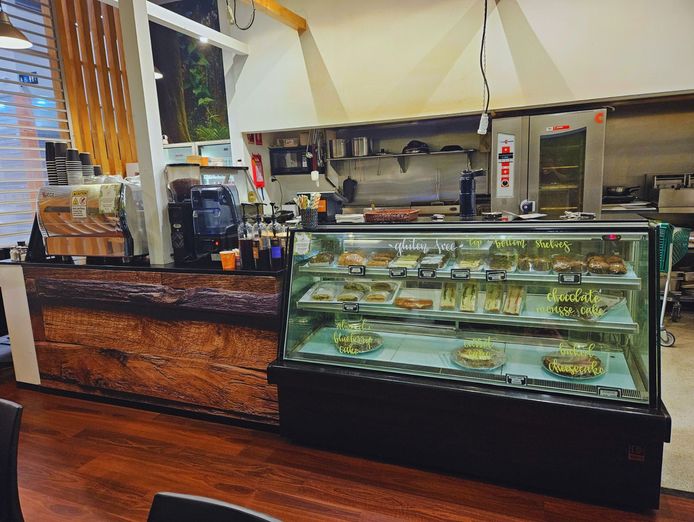 primal-food-cafe-prime-meadowbrook-location-ready-for-immediate-revival-1