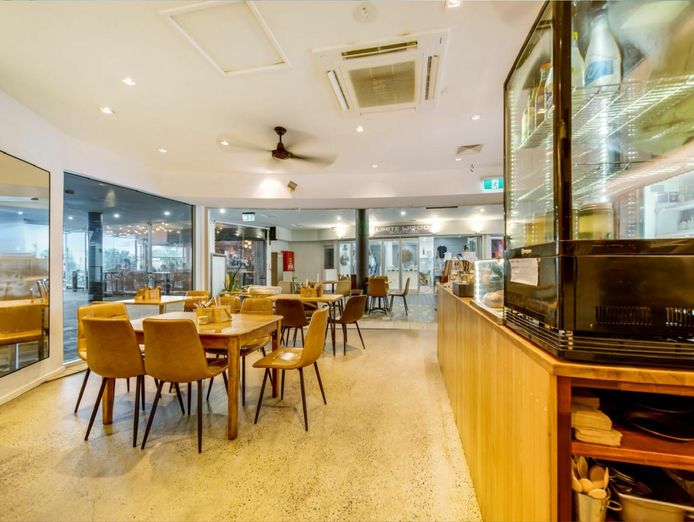goanna-lennox-for-sale-iconic-cafe-in-the-seaside-village-of-lennox-head-5