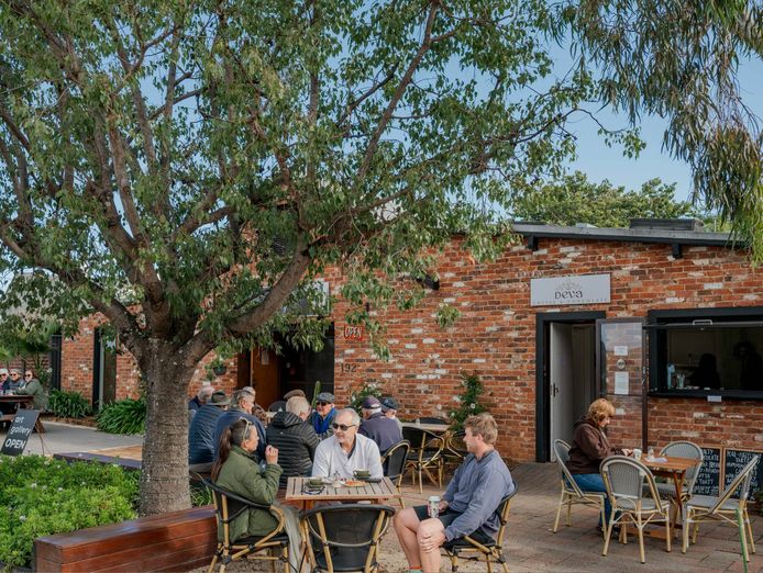 deva-coffee-and-chocolate-in-tamworth-is-for-sale-1