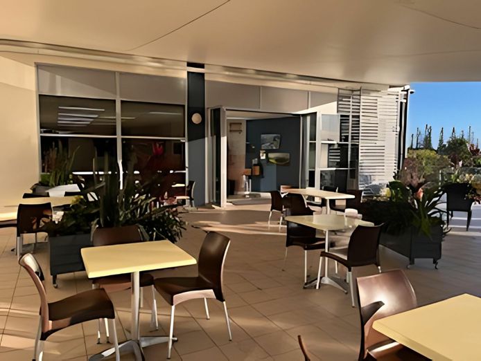 well-established-cafe-for-sale-in-kawana-on-the-sunshine-coast-2