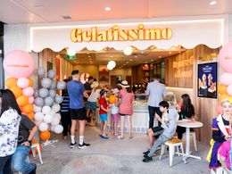 Award-winning Gelato Cafe Gelatissimo | Albury NSW