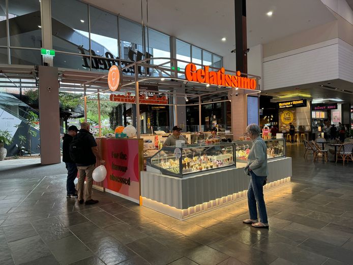 gelatissimo-gelato-ice-cream-cafe-for-sale-stockland-hervey-bay-qld-0
