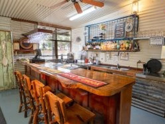 prime-country-retreat-with-built-in-income-2