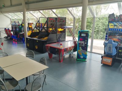indoor-entertainment-centre-4