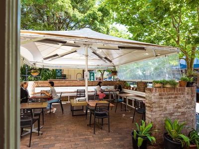 north-sydney-cafe-amp-pizzeria-fully-fitted-venue-outdoor-area-1