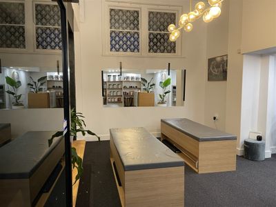 established-stretch-amp-recovery-studios-work-life-balance-business-4