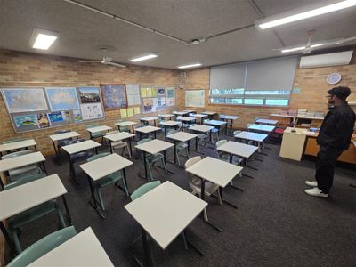 become-a-schoolola-franchise-owner-today-tutoring-business-sale-3