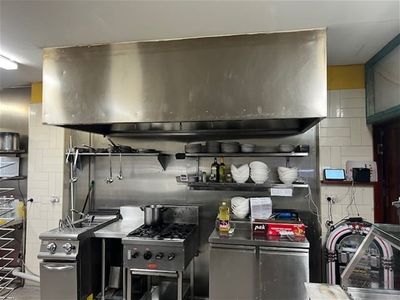 pizza-shop-with-italian-restaurant-opportunity-belmont-nsw-2