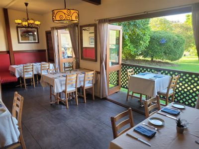 highly-regarded-a-la-carte-dining-establishment-5
