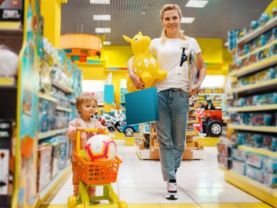 established-toy-store-is-ready-for-more-success-2