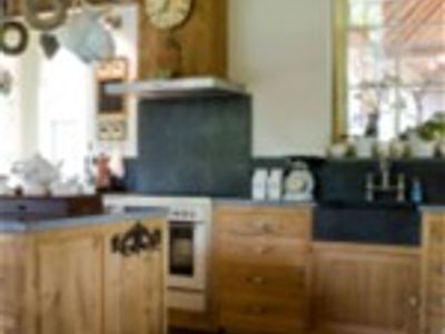reputable-custom-joinery-and-kitchen-manufacturing-business-0