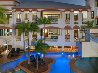 dual-key-goldmine-in-port-douglas-1