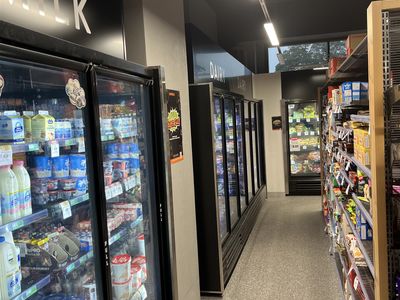 great-opportunity-grocery-liquor-freehold-also-available-5