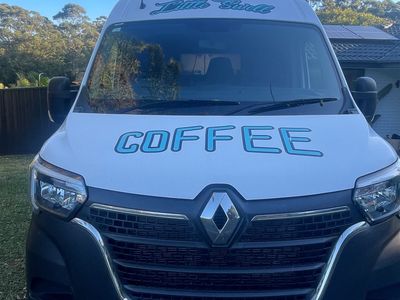 profitable-beachside-mobile-coffee-van-prime-location-4