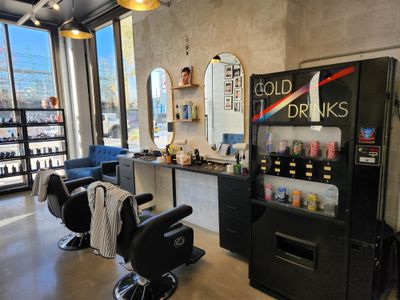 barber-shop-for-sale-in-dickson-0