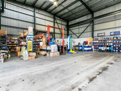 well-established-truck-and-trailer-mechanics-business-available-for-purchase-5