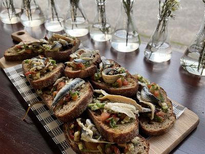 rare-hamilton-north-cafe-for-sale-walk-in-walk-out-4