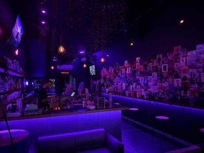 wiwo-cocktail-bar-situated-on-the-iconic-chapel-street-mobile-bars-business-4