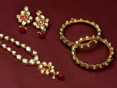 unlock-opportunity-with-your-own-gold-and-coin-shop-today-2