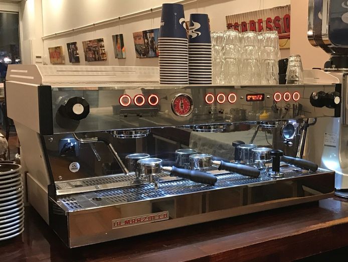 established-coffee-shop-in-prestigious-northeast-suburb-of-melbourne-0