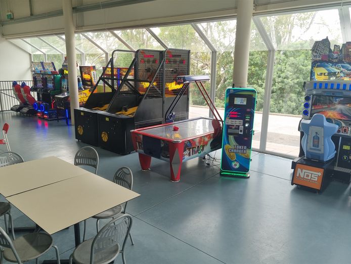 indoor-entertainment-centre-4