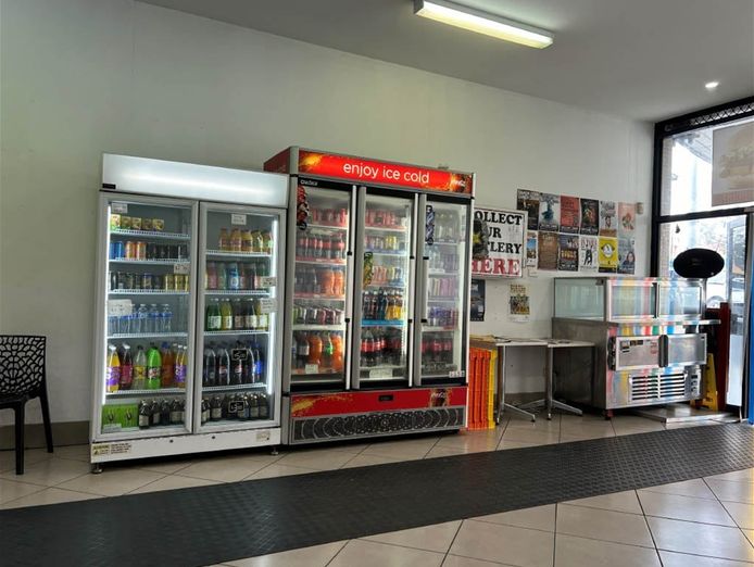 simple-fast-food-outlet-with-opportunity-0