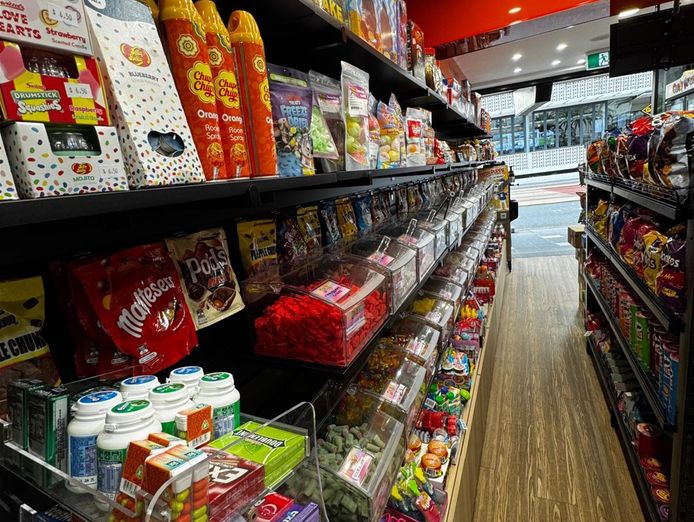 prime-surfers-paradise-convenience-store-exceptional-opportunity-2