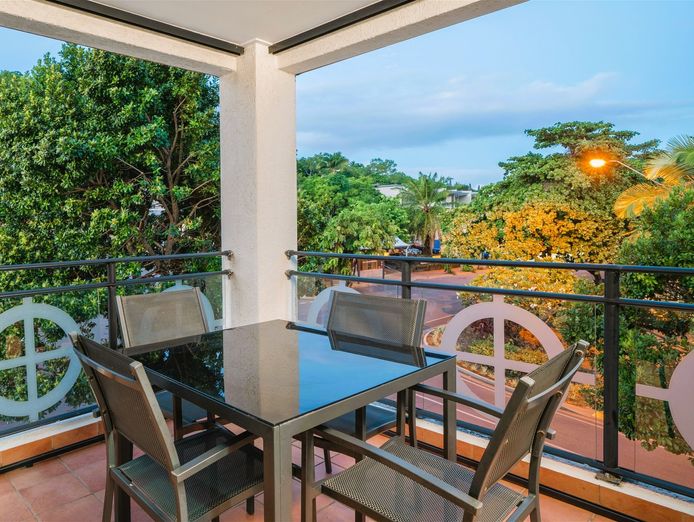 dual-key-goldmine-in-port-douglas-5