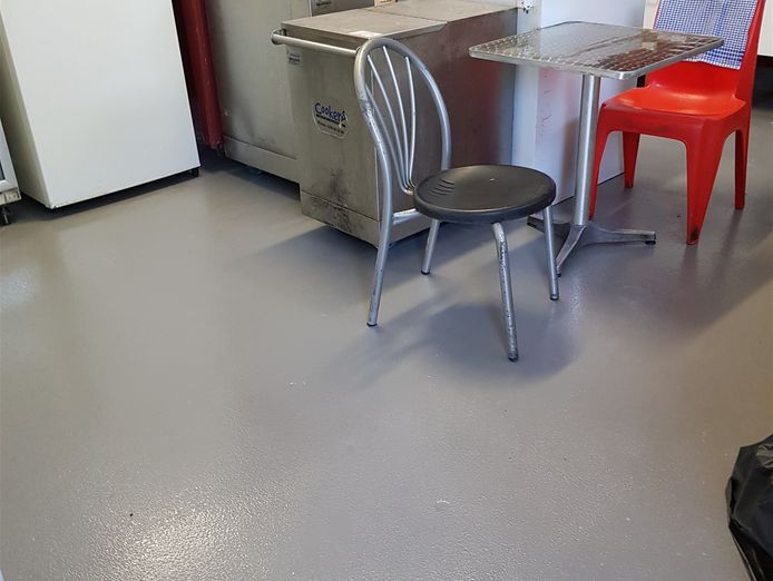 established-family-run-snack-bar-2