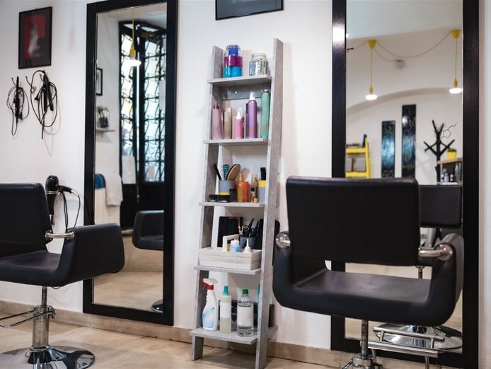 blow-out-your-way-to-success-in-the-hair-and-beauty-industry-1