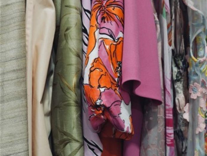 designer-vintage-emporium-amp-cafe-7