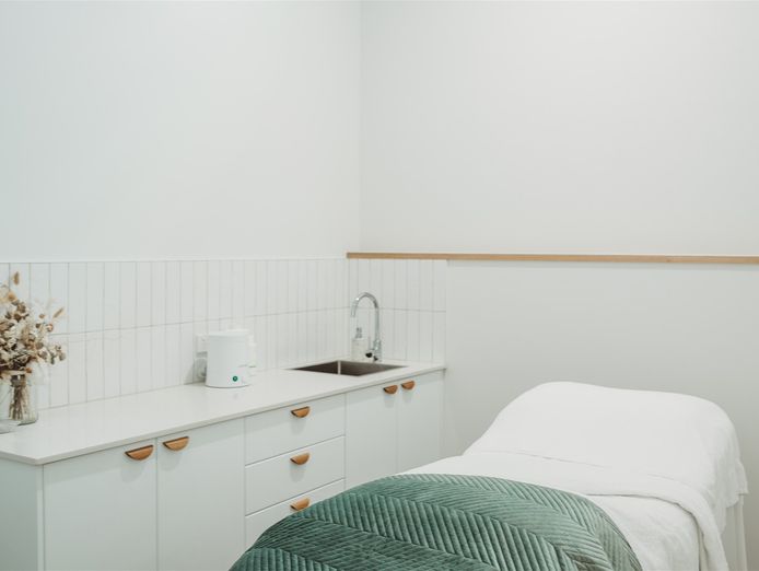 turnkey-beauty-business-in-prestigious-location-4