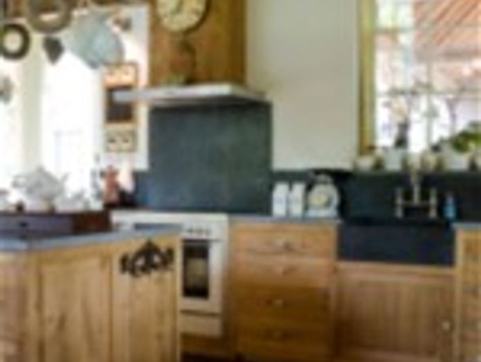 reputable-custom-joinery-and-kitchen-manufacturing-business-1