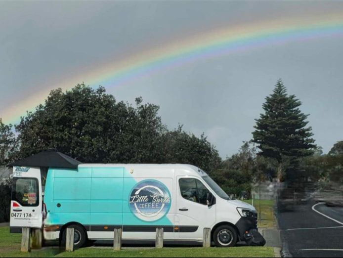 profitable-beachside-mobile-coffee-van-prime-location-5