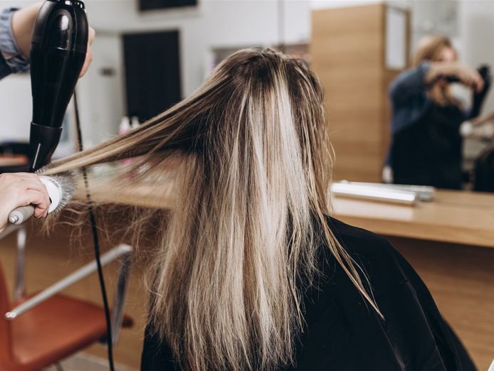 established-profitable-hair-salon-0