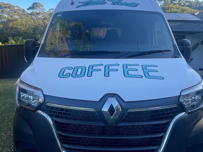 profitable-beachside-mobile-coffee-van-prime-location-4