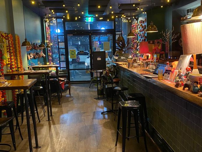 funky-bar-restaurant-in-inner-west-5